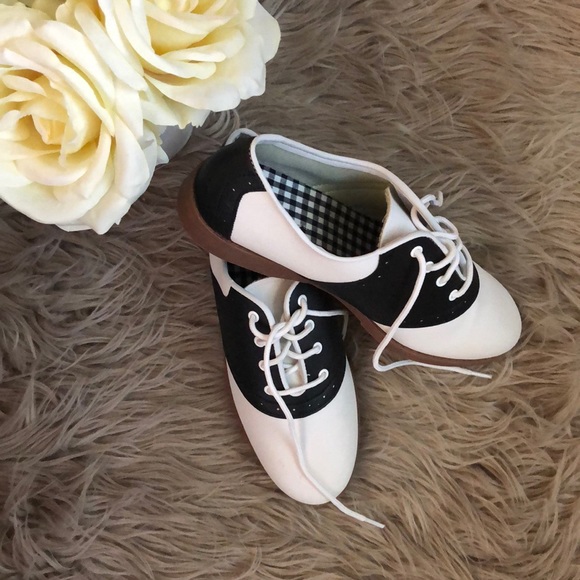 payless shoes saddle shoes